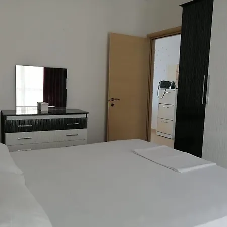 Bilal Golemi Sea View Appartement